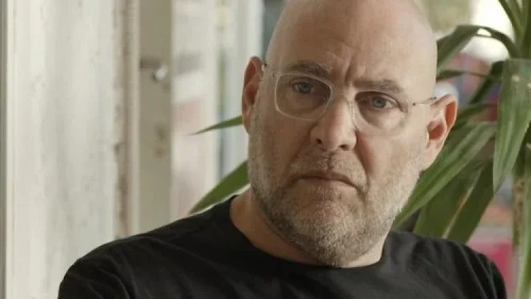 צביקה הדר, צילום מסך צביקה הדר, צילום מסך