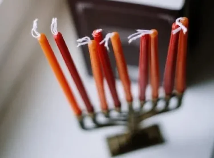 תְּפִלָּה לְקַבָּלַת קְדֻשָּׁה בִּימֵי הַחֲנֻכָּה תְּפִלָּה לְקַבָּלַת קְדֻשָּׁה בִּימֵי הַחֲנֻכָּה