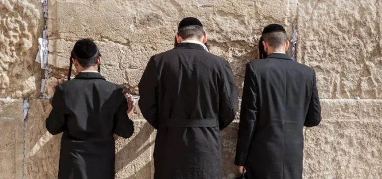 תְּפִלָּה חֲשׁוּבָה לִגְאֻלָּה שְׁלֵמָה תְּפִלָּה חֲשׁוּבָה לִגְאֻלָּה שְׁלֵמָה