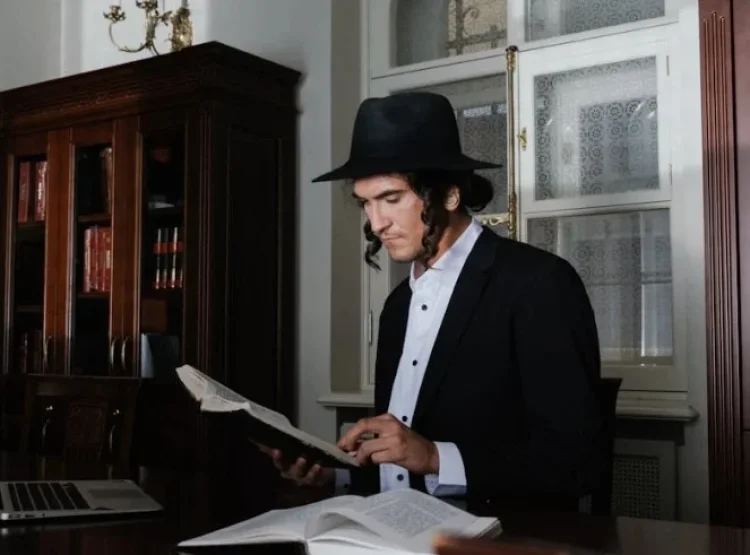 תפילה על אדם אחר שיחזור בתשובה שלמה תפילה על אדם אחר שיחזור בתשובה שלמה