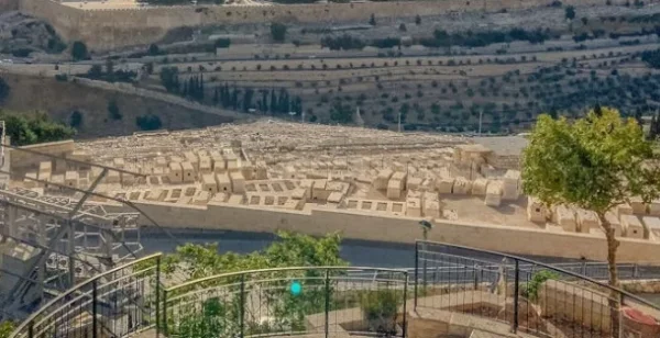 תפילה על הסתלקות הצדיקים מרבי נתן מברסלב תפילה על הסתלקות הצדיקים מרבי נתן מברסלב