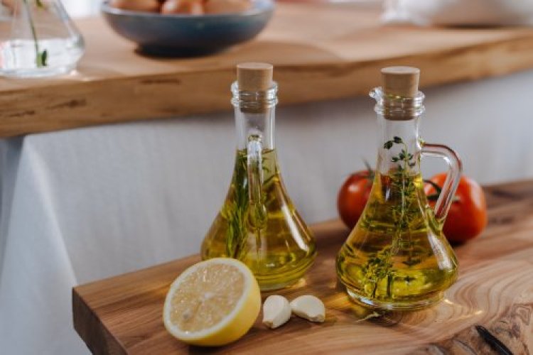 טעים וגם בריא. שמן זית טעים וגם בריא. שמן זית