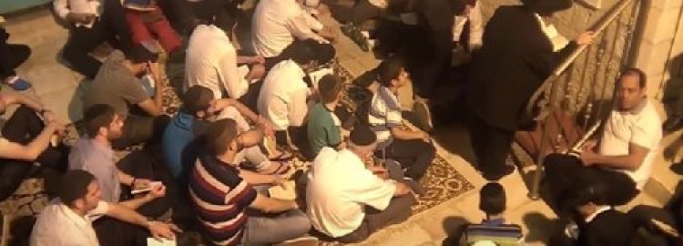 צום תשעה באב במוצאי שבת: כל ההלכות והדינים המיוחדים ליום זה צום תשעה באב במוצאי שבת: כל ההלכות והדינים המיוחדים ליום זה