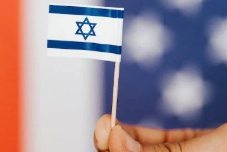 מרגש: בולים עם דיוקנאות הרבים הראשיים זצ מרגש: בולים עם דיוקנאות הרבים הראשיים זצ