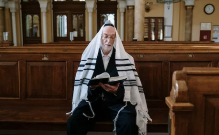 מה עושים אם לא מצליחים לכוון בתפילה? מה עושים אם לא מצליחים לכוון בתפילה?