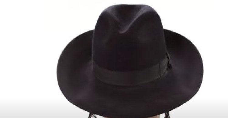 ניצל מהפיגוע בנס בזכות הכובע החרדי ניצל מהפיגוע בנס בזכות הכובע החרדי