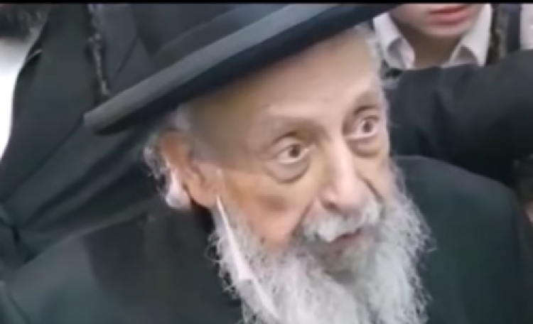 בזכות התהילים: הרב בעדני התעורר בזכות התהילים: הרב בעדני התעורר