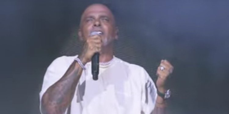 לא תאמינו איזה זמר מוכר פרסם מחרוזת של שירי קודש לא תאמינו איזה זמר מוכר פרסם מחרוזת של שירי קודש