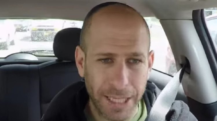 מחלק ברכות: חנוך דאום בירך והבחורה נישאה תוך שנה מחלק ברכות: חנוך דאום בירך והבחורה נישאה תוך שנה