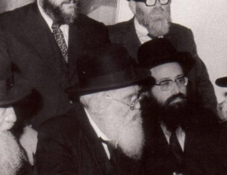 הסגולה של היום: יום הילולת הרב שך הסגולה של היום: יום הילולת הרב שך