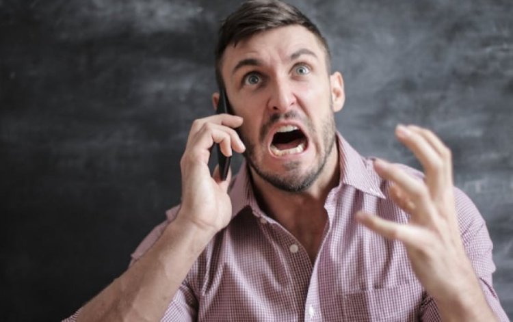 מטורף: יכולים לדמיין מצב שבו תשנאו אדם ולאחר שעה לא תפסיקו להודות לו? מטורף: יכולים לדמיין מצב שבו תשנאו אדם ולאחר שעה לא תפסיקו להודות לו?