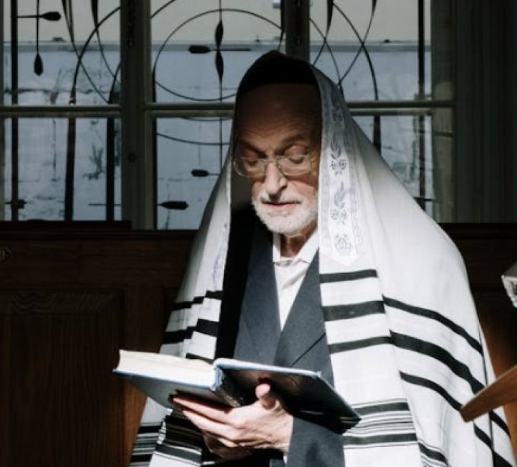 תפילה לאמירה ביום הכיפורים הקדוש תפילה לאמירה ביום הכיפורים הקדוש