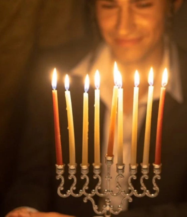 תפילה לישועה לאמירה בזמן הדלקת נרות חנוכה תפילה לישועה לאמירה בזמן הדלקת נרות חנוכה