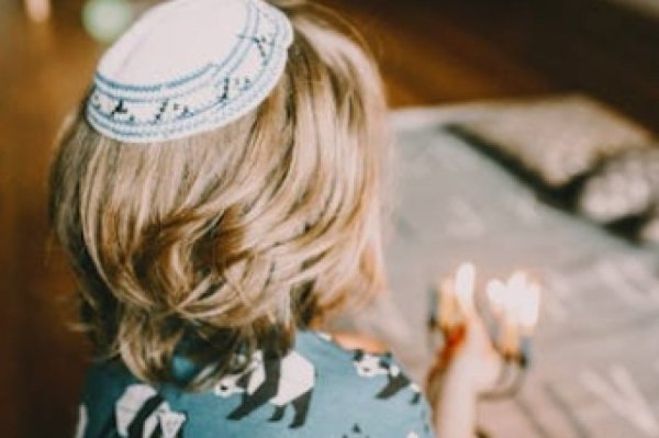 ככה תוכלו לגרום לילדים שלכם להתעלות בתורה ובמצוות ככה תוכלו לגרום לילדים שלכם להתעלות בתורה ובמצוות