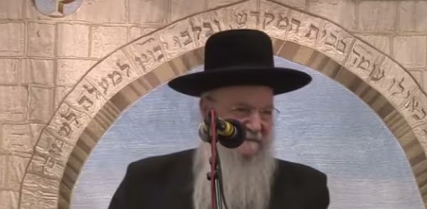 דחוף! העתירו תהילים לרפואה על הרב יעקב משה הלל דחוף! העתירו תהילים לרפואה על הרב יעקב משה הלל