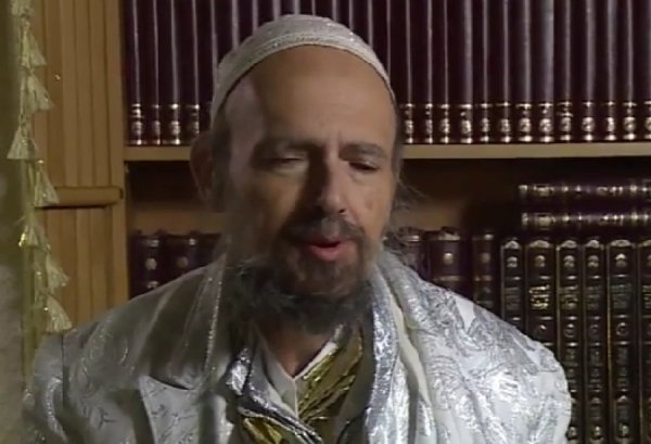 מרגש: הסגולה של הרב דב קוק שגרמה לבחור המבוגר להתחתן מרגש: הסגולה של הרב דב קוק שגרמה לבחור המבוגר להתחתן