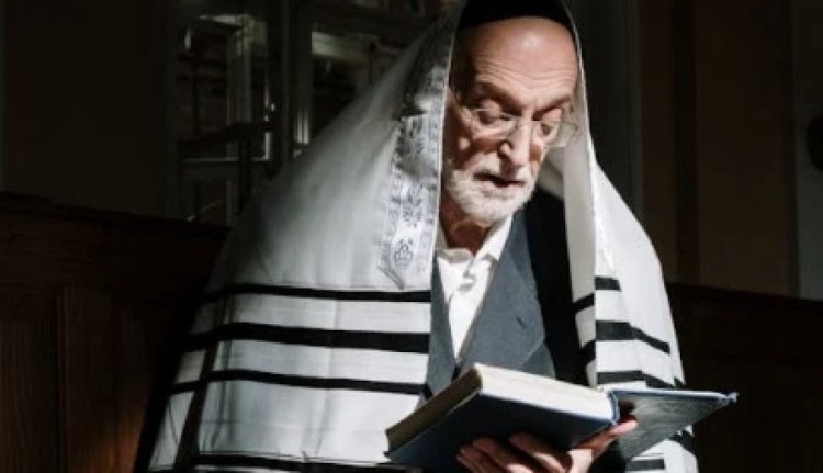 זו הסגולה שקשורה לתהילים שאתם לא רוצים לפספס בראש השנה זו הסגולה שקשורה לתהילים שאתם לא רוצים לפספס בראש השנה