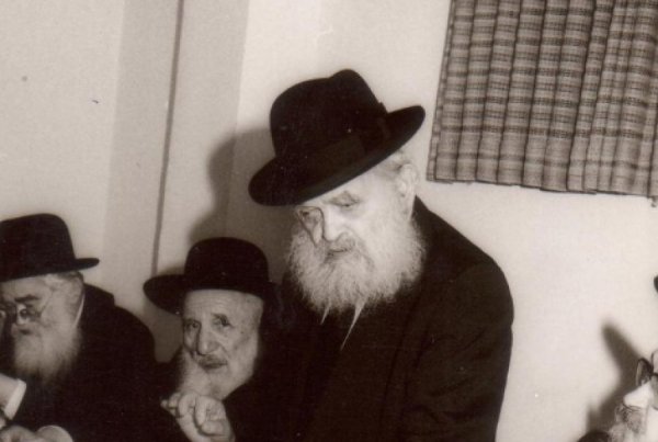 זו צוואתו של הרב שך זצ