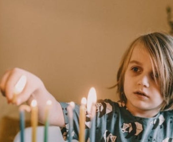 זה ההבדל הענק בין ידיד לבן