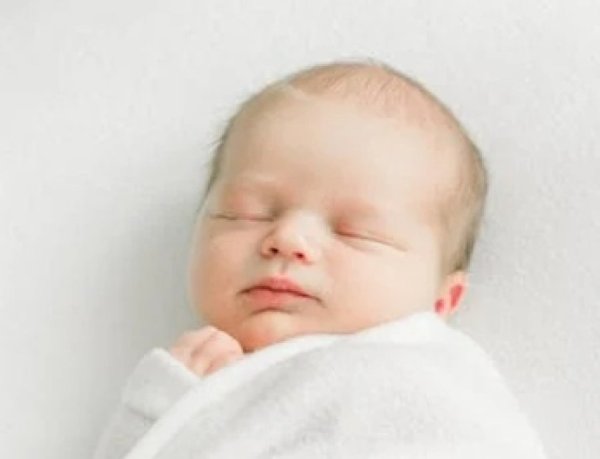 מרגש: בזכות הצניעות התינוק ניצל