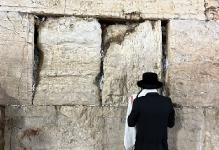 מהפך הזהות במדינה: קודם כל יהודים, אחר כך ישראלים מהפך הזהות במדינה: קודם כל יהודים, אחר כך ישראלים