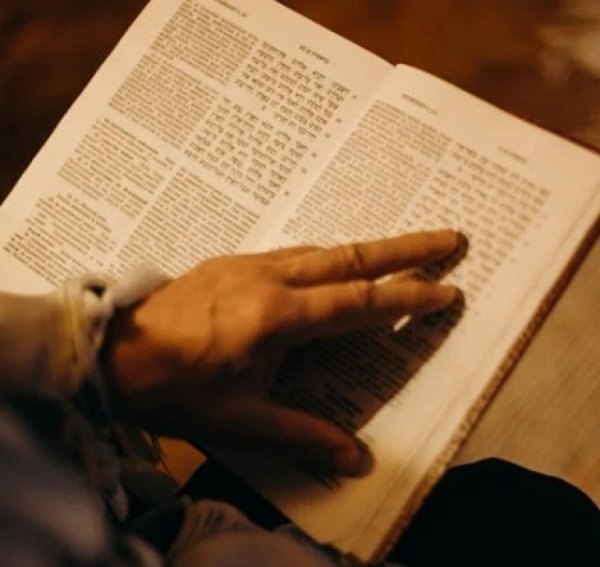 מרגש: זהו זמן ביעור עמלק מהעולם