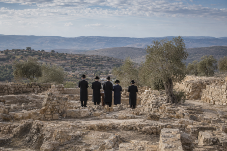 המקום שבו התפללה חנה: למה האדמו המקום שבו התפללה חנה: למה האדמו