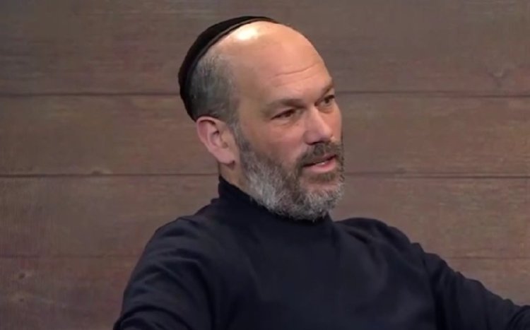 עדכון רפואי: הזמר והיוצר יונתן רזאל שוחרר מבית החולים ואירס את ביתו עדכון רפואי: הזמר והיוצר יונתן רזאל שוחרר מבית החולים ואירס את ביתו